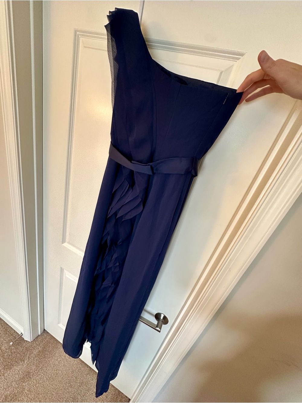 Vera Wang One-Shoulder Navy Gown